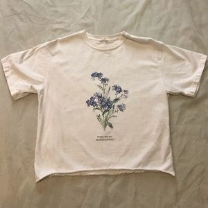 Brandy Melville/John Galt Forget me Not t-shirt